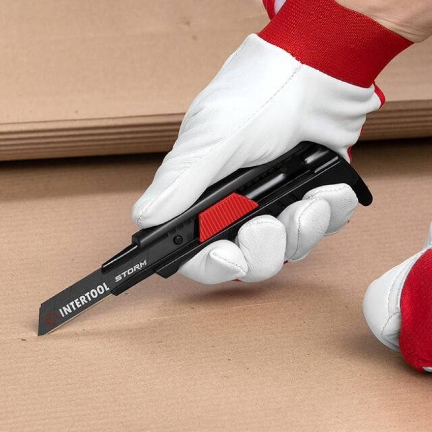 Ніж сегментний для лінолеуму 18мм, металева напрямна, STORM INTERTOOL HT-0538-HT-0538