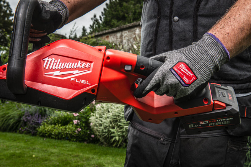Кущоріз акумуляторний безщітковий MILWAUKEE M18 FHET60G2-0, 60см-4933498384