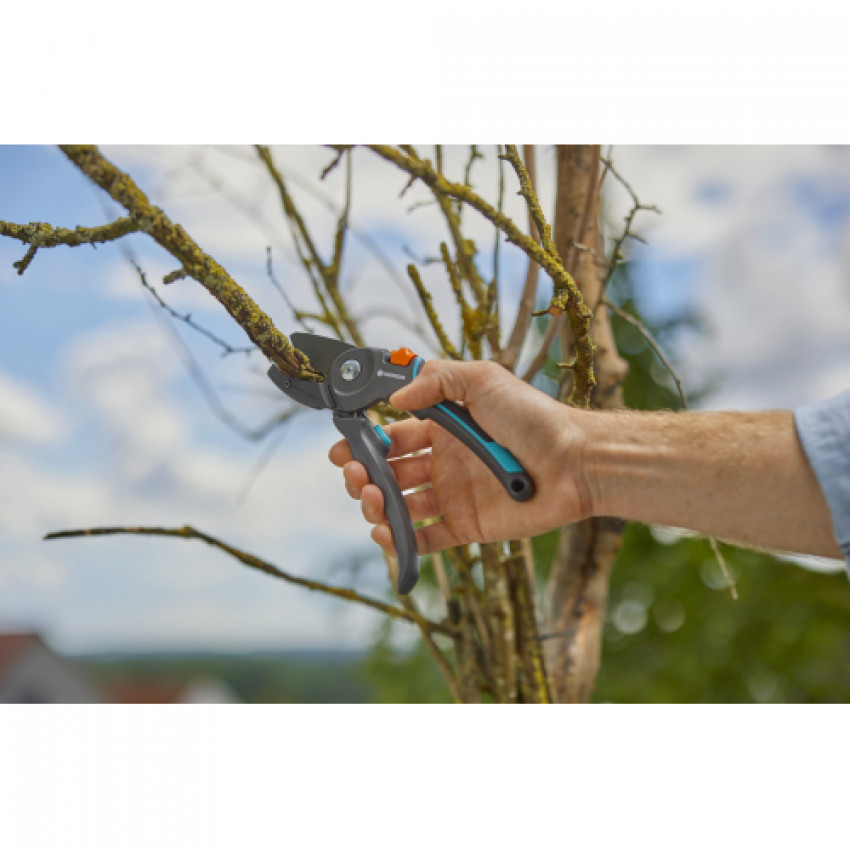 Секатор Gardena PremiumCut Pro dry wood із ковадлом 24 мм-12250-20.000.00