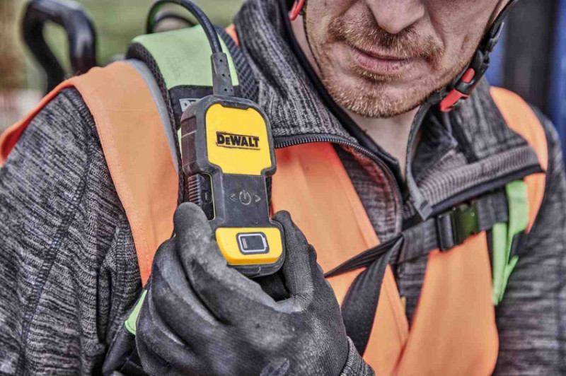 Вібратор-наплічник глибинний акумуляторний POWERSHIFT DeWALT DCPS310N-DCPS310N