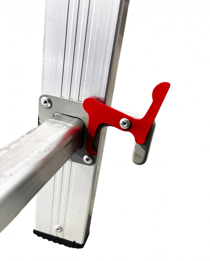 Драбина 3-секц. розкл. 3*9сх. 2,43-6,48м-KME309