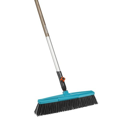Комплект для прибирання: щітка 45 см + ручка Gardena Combisystem-03622-36.000.00