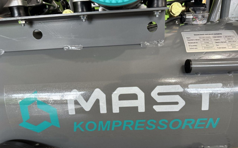 Безмасляний поршневий компресор Mast MOF1680/2x1500-50L-MOF1680/2x1500-50L