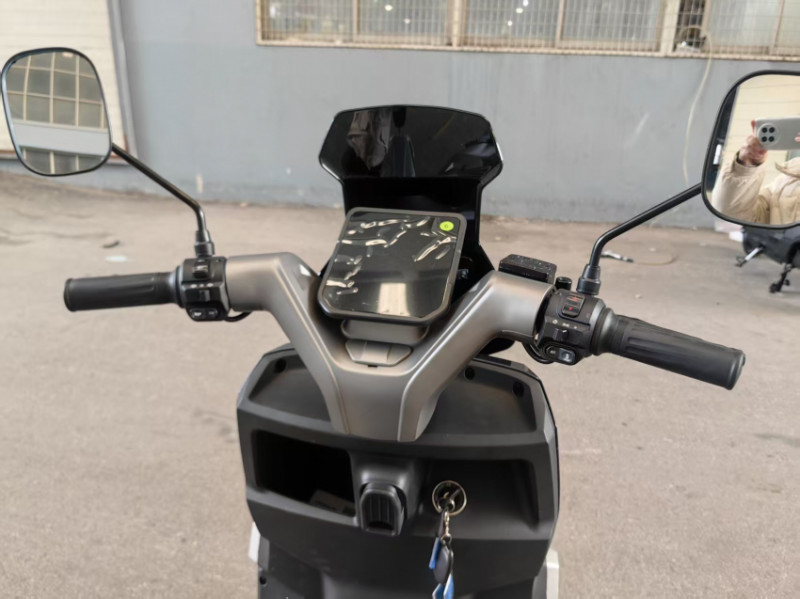 Скутер акумуляторний N36, 72В, 1200Вт, Швидкість - 45км/год-N-MD 1200