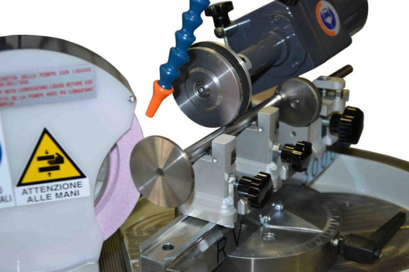 Верстат для перенаточування клапанів CARMEC VR 3000-VR 3000