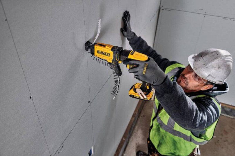 Насадка стрічкова для подачі шурупів DeWALT DCF6202-DCF6202