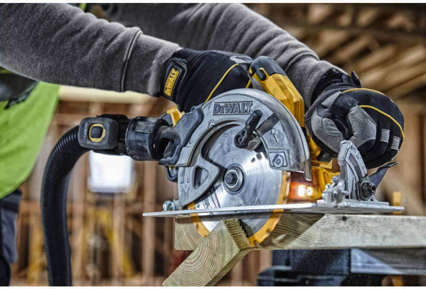Пила дискова акумуляторна DeWALT DCS570P2-DCS570P2