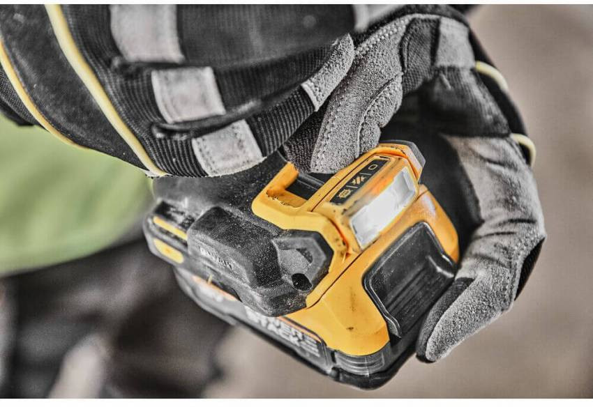 Дрель-шуруповёрт аккумуляторная бесщёточная DeWALT DCD800E1T-DCD800E1T