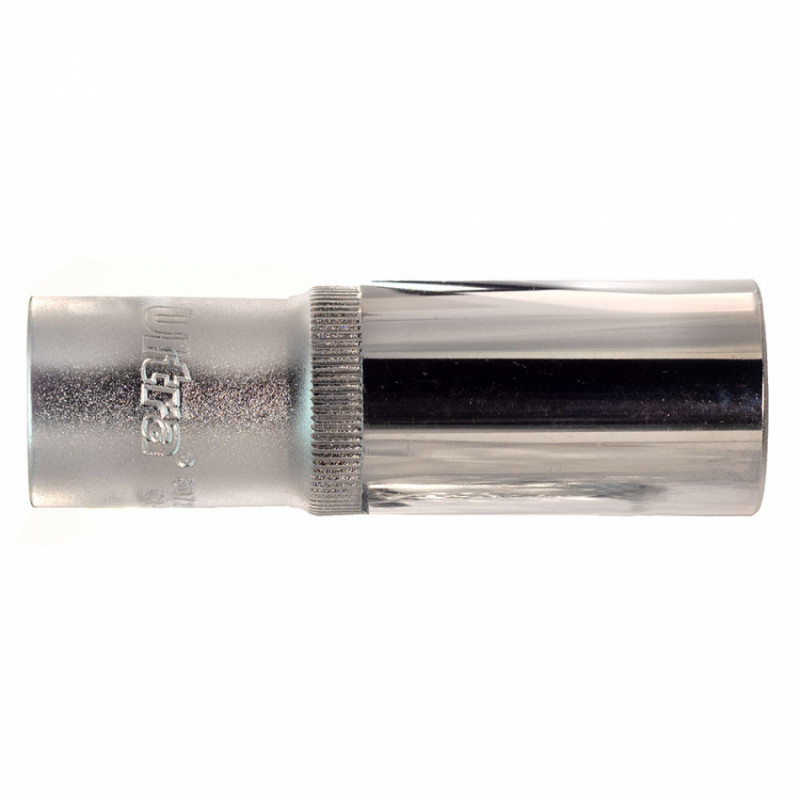 Насадка шестигранна довга 1/2" 18мм CrV ULTRA (6072182)-6072182
