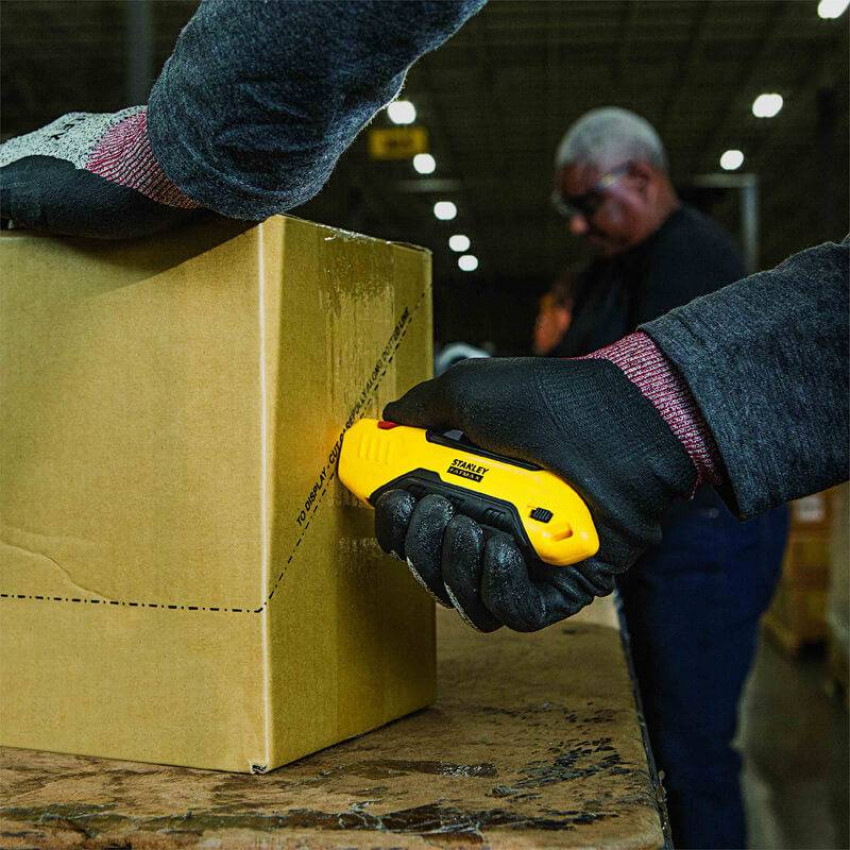 Ніж безпечний FATMAX Box з висувним лезом трапецеподібним STANLEY FMHT10369-0-FMHT10369-0