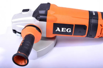 Шліфмашина кутова WS24-230GEV AEG, 2400Вт, 68мм, Ø 230мм, 6600об/хв, М14, 5.6кг, плавний пуск, кейс