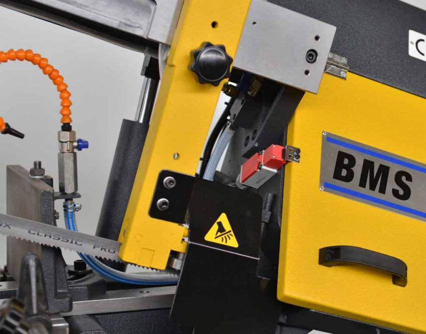Ручна стрічкова пила по металу Beka-Mak BMS 320 G-BMS-320G