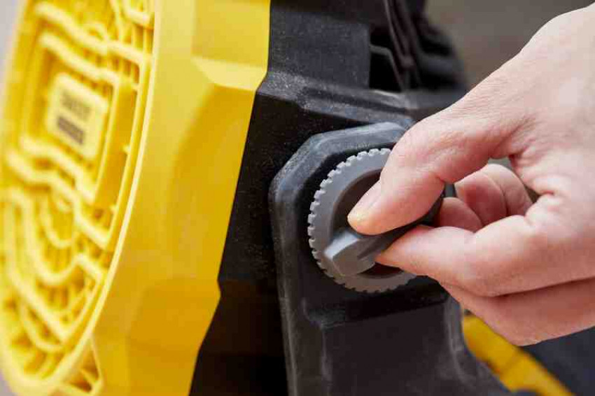 Повітродувка-вентилятор акумуляторний STANLEY FATMAX SFMCE001B-SFMCE001B