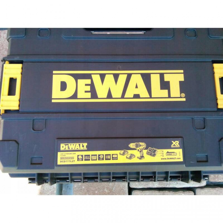 Дриль-шуруповерт акумуляторний безщітковий DeWALT DCD777L2T-DCD777L2T