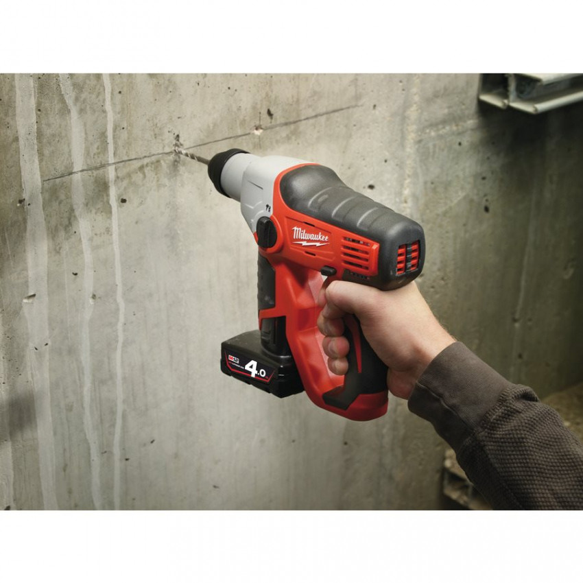 Акумуляторний перфоратор MILWAUKEE SDS-Plus M12 H-402C 4933441164-4933441164