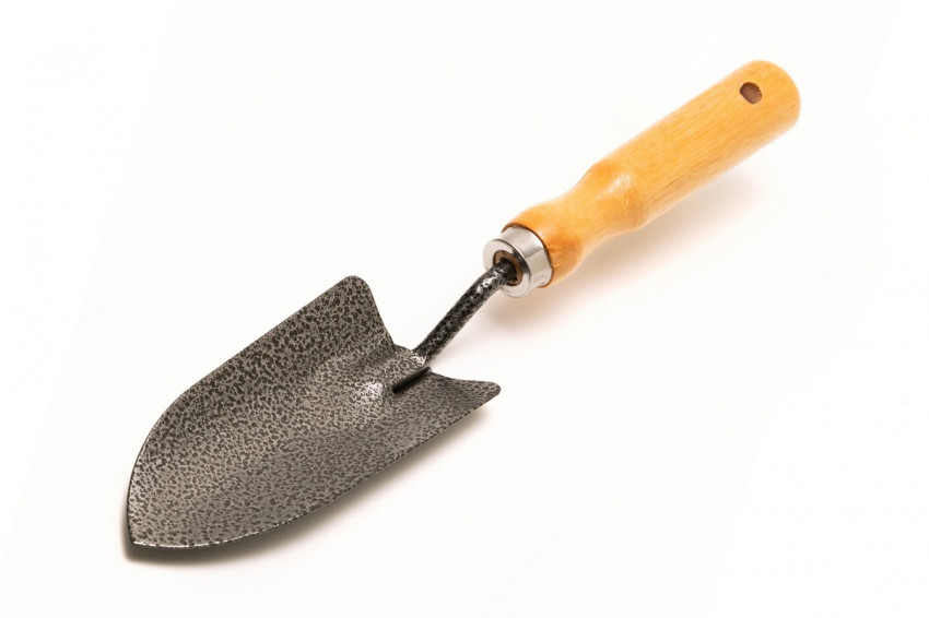 Совок посадковий MASTERTOOL звужений з дерев'яною ручкою 300х60 мм 14-6188-14-6188
