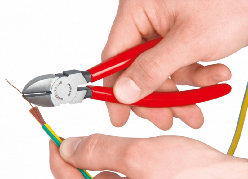 Кусачки бокові KNIPEX 70 01 180 SB-70 01 180 SB