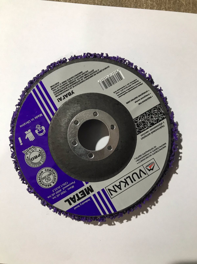 Круг зачисний 125*22 пористий фіолетовий жорсткий (для зняття фарби)-