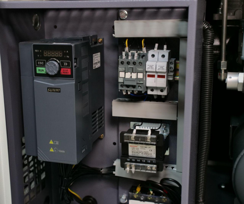 Гвинтовий компресор Mast SH-8 Inverter (двигун на постійних магнітах)-SH-8 inverter