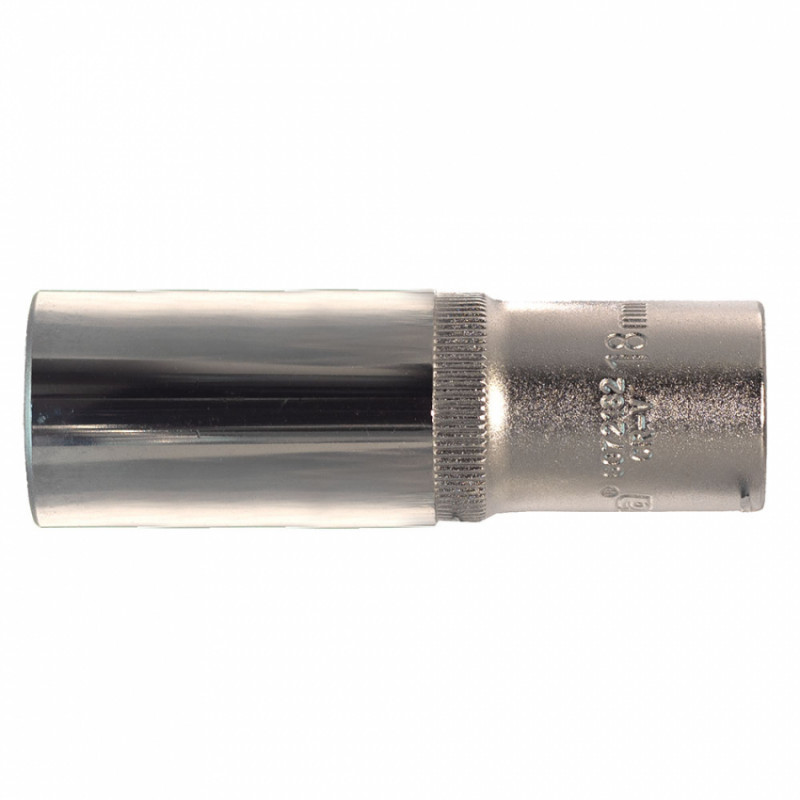 Насадка шестигранна довга 1/2" 18мм CrV ULTRA (6072182)-6072182