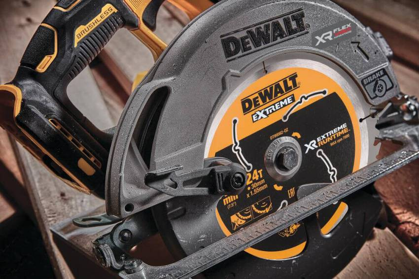 Пила дискова акумуляторна безщіткова DeWALT DCS573T1-DCS573T1