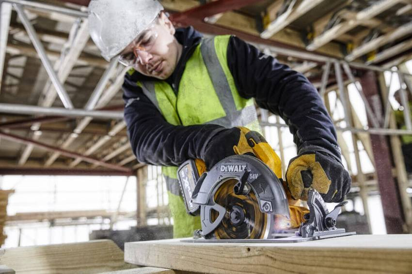 Пила дискова акумуляторна DeWALT DCS578X2-DCS578X2