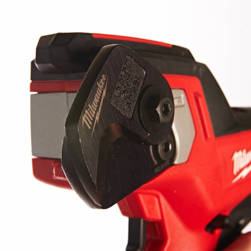 Кабелеріз акумуляторний MILWAUKEE, M12 CC-0-4933431600