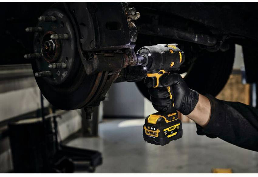 Гайковерт ударний акумуляторний безщітковий DeWALT DCF903P1G-DCF903P1G