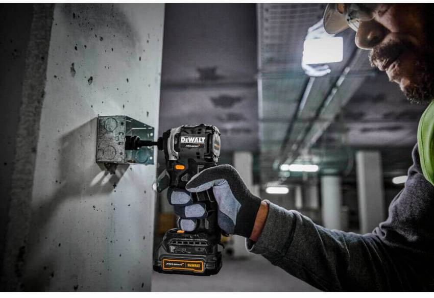 Шурупокрут ударний McLaren F1 TEAM LIMITED EDITION DeWALT DCF85ME2GT-DCF85ME2GT