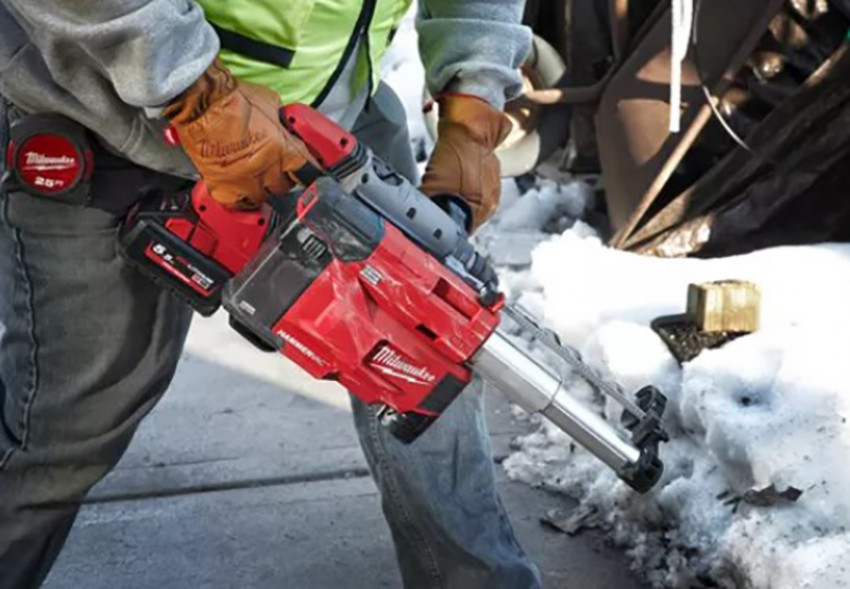 Аккумуляторная система пылеудаления MILWAUKEE M12 UDEL-201B класса L 4933471461-4933471461