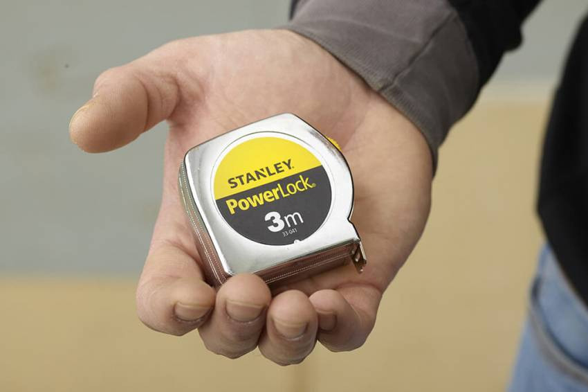 Рулетка вимірювальна Powerlock® довжиною 3 м, шириною 19 мм у пластмасовому корпусі STANLEY 0-33-041-0-33-041