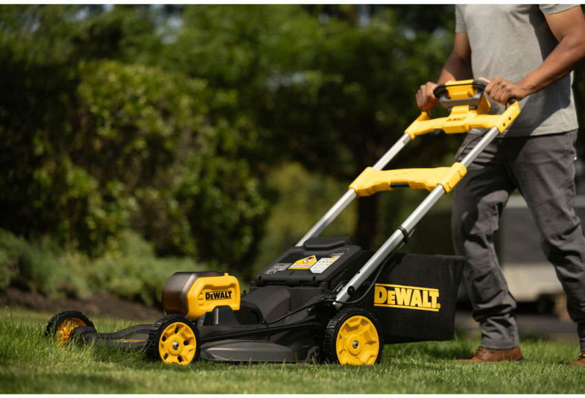 Газонокосарка акумуляторна самохідна безщіткова DeWALT DCMWSP550N-DCMWSP550N