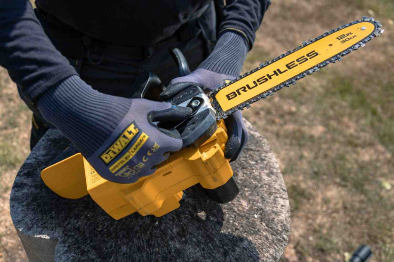 Пила ланцюгова акумуляторна безщіткова DeWALT DCMCS565P1-DCMCS565P1