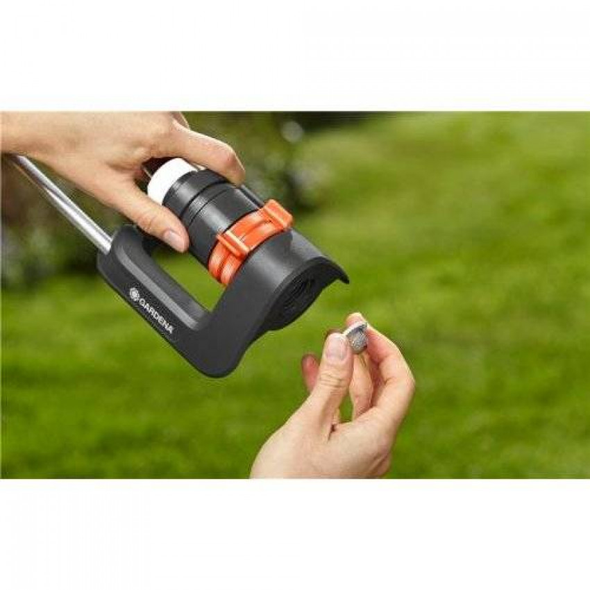 Дождеватель осциллирующий Gardena Aqua S-18700-20.000.00
