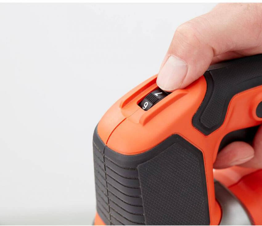 Пила лобзикова мережева BLACK DECKER BES610-BES610