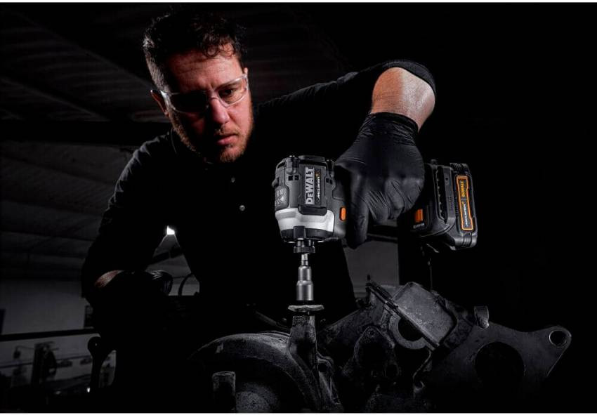Шурупокрут ударний McLaren F1 TEAM LIMITED EDITION DeWALT DCF85ME2GT-DCF85ME2GT