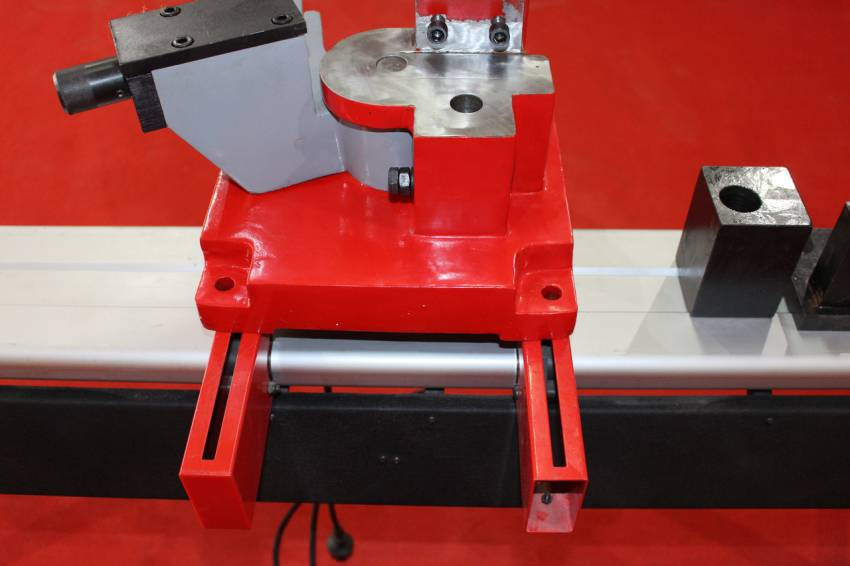Універсальний ручний верстат для гнуття Holzmann UB 100A-UB100A