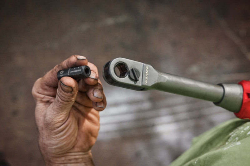 Гайковерт-тріскачка кутовий акумуляторний Hex 14.4мм MILWAUKEE, M12 FPTR-0, 81Нм-4933499413