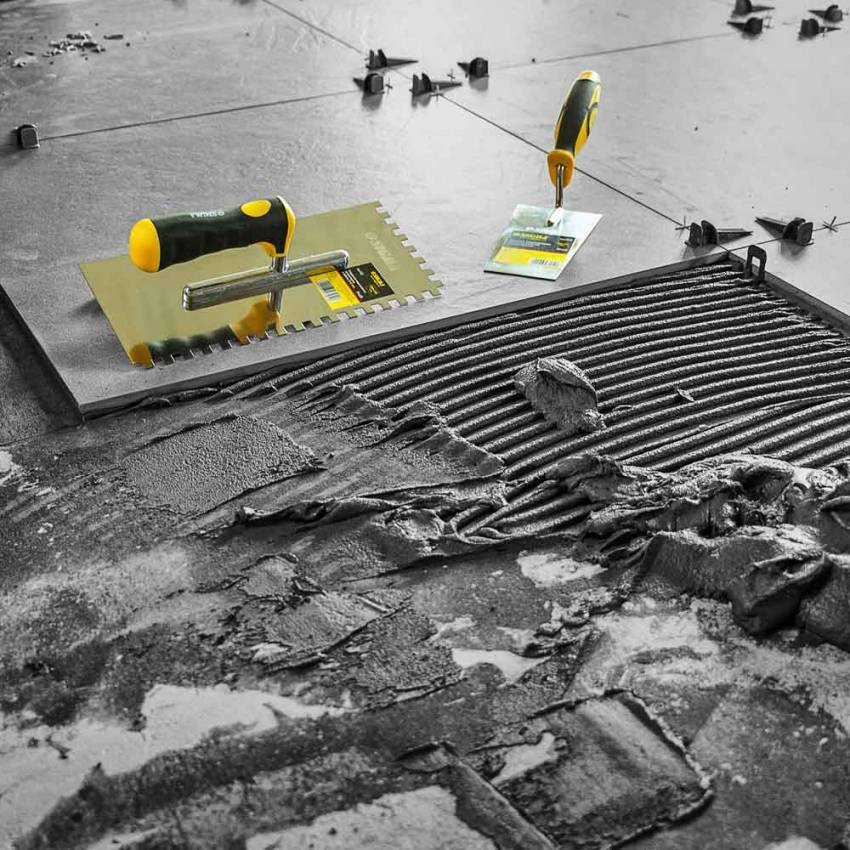Прасувальна штукатурна нержавіюча з зубом Profi 280мм×130мм 8×8мм Sigma (8327531)-8327531