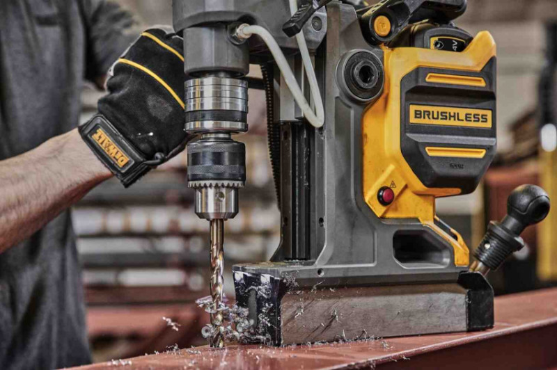 Верстат свердлильний акумуляторний безщітковий магнітний DeWALT DCD1623N-DCD1623N