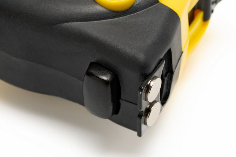 Рулетка з магнітами MASTERTOOL 3 м 16 мм нейлонове покриття 64-3016-64-3016