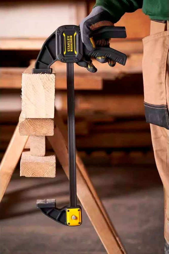 Струбцина FatMax XL триггерная з максимальним зусиллям стиснення 270 кг STANLEY FMHT0-83213-FMHT0-83213