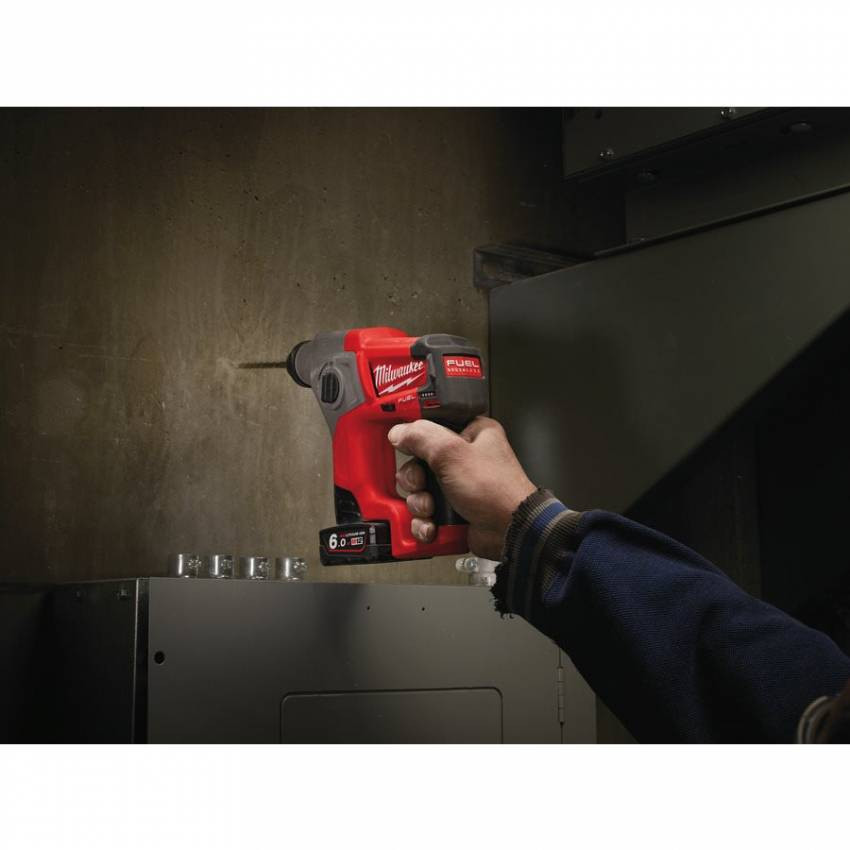 Акумуляторний компактний перфоратор MILWAUKEE SDS-Plus M12 FUEL CH-602X 4933451510-4933451510