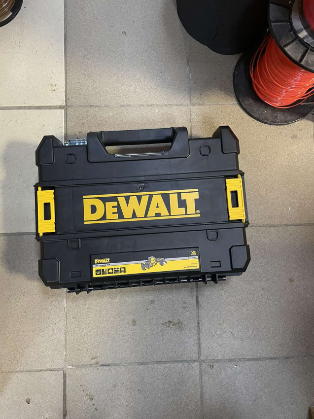 Пила шабельна акумуляторна безщіткова DeWALT DCS369NT-DCS369NT