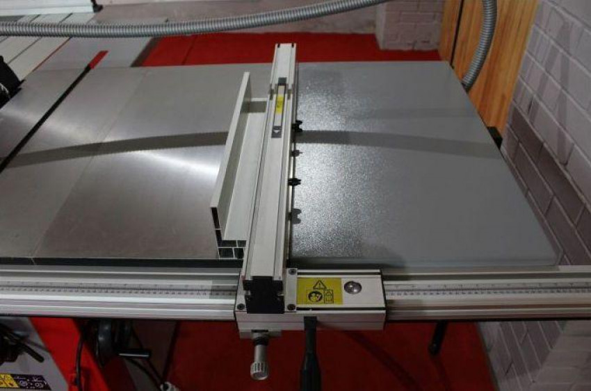 Форматно-розкрійний верстат Holzmann TS 315VF-2000 230 В-TS315VF2000_230V