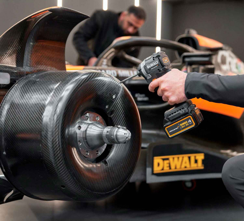 Шурупокрут ударний McLaren F1 TEAM LIMITED EDITION DeWALT DCF85MM2T-DCF85MM2T