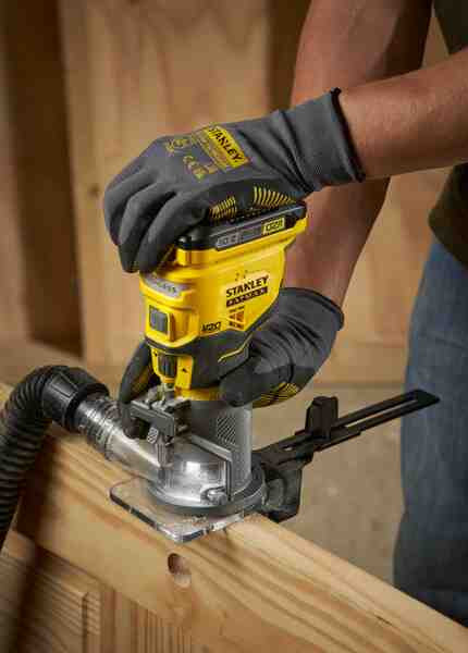 Фрезер акумуляторний безщітковий STANLEY FATMAX SFMCW400B-SFMCW400B