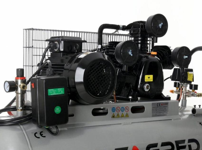 Компресор масляний трьохциліндровий TAGRED TA348B-TA348B