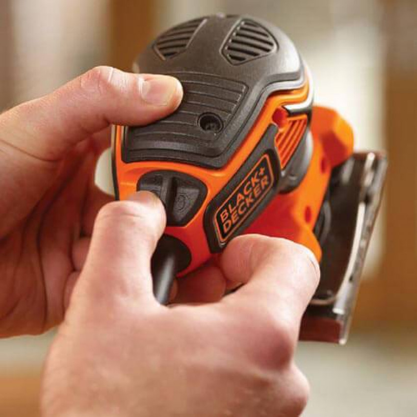 Шліфмашина вібраційна мережева BLACK DECKER KA450-KA450