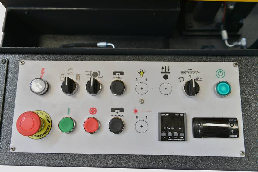 Напівавтоматична двоколонна стрічкова пила по металу Beka-Mak BMSY-330C-BMSY-330C